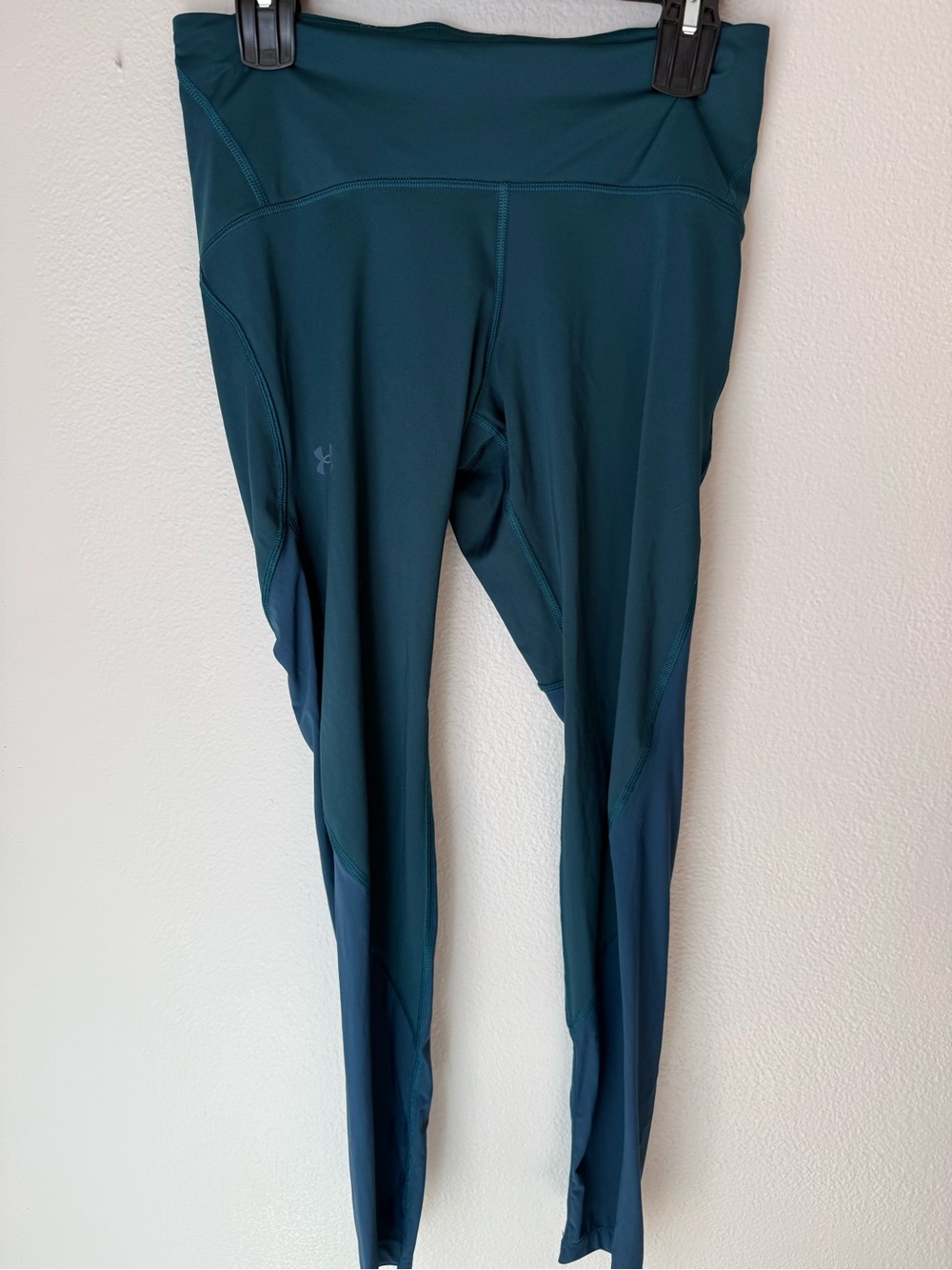 Under Armour Women's Teal and Navy Leggings